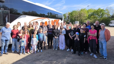 Die Kolpingsfamilie besuchte auch heuer wieder das Erlebnisbad Palm Beach. (Bild: Simon Rosner)