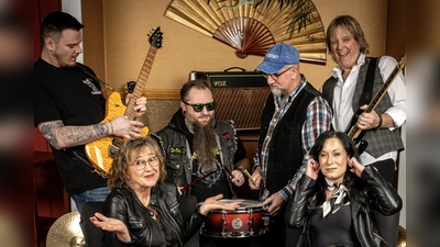 Rock wird bei der Serenade gespielt (Bild: Gerald Richter)