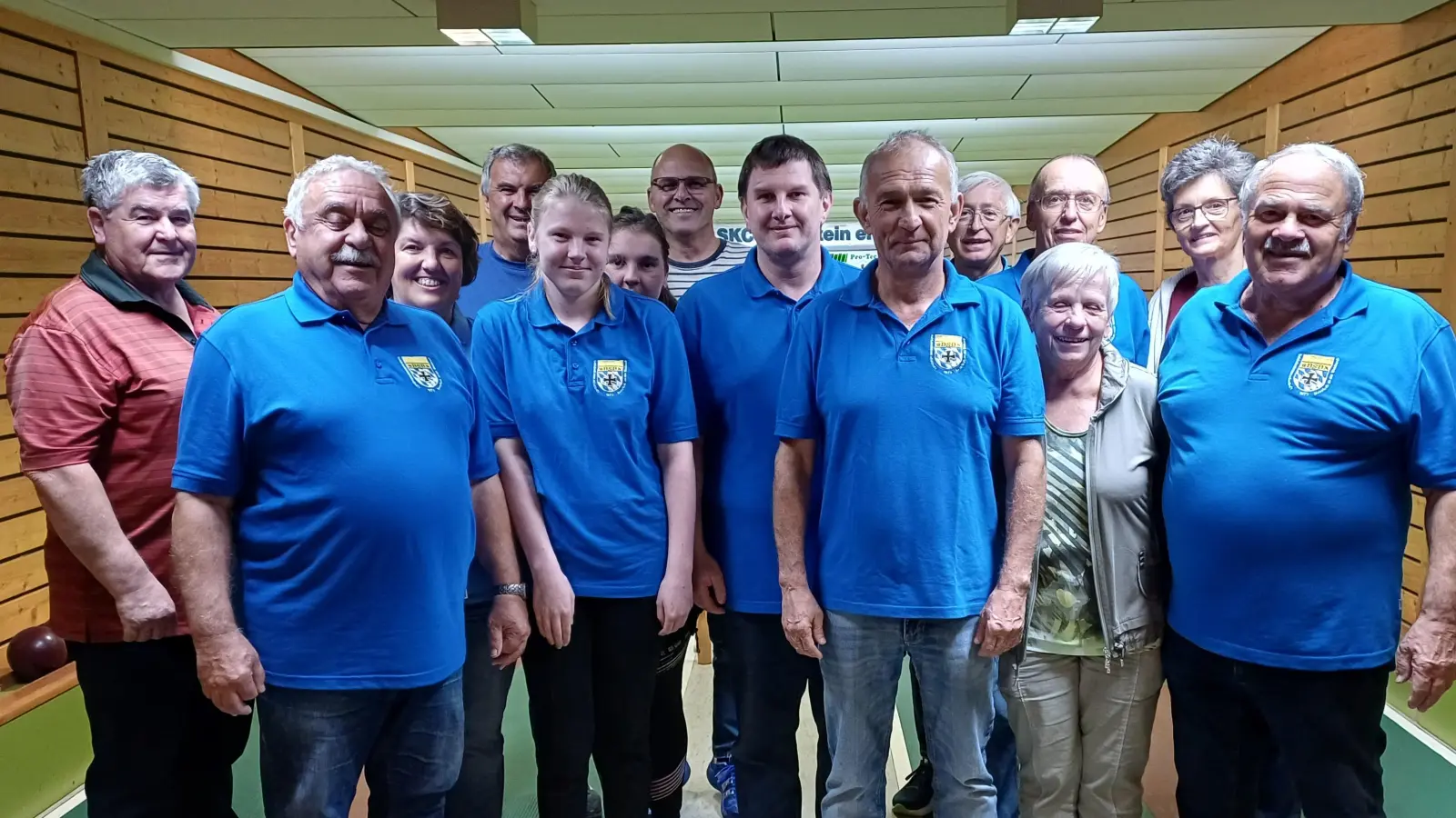 Die Kegelgruppe der Soldatenkameradschaft 1873 Neustadt (Bild: Erna Damzog)