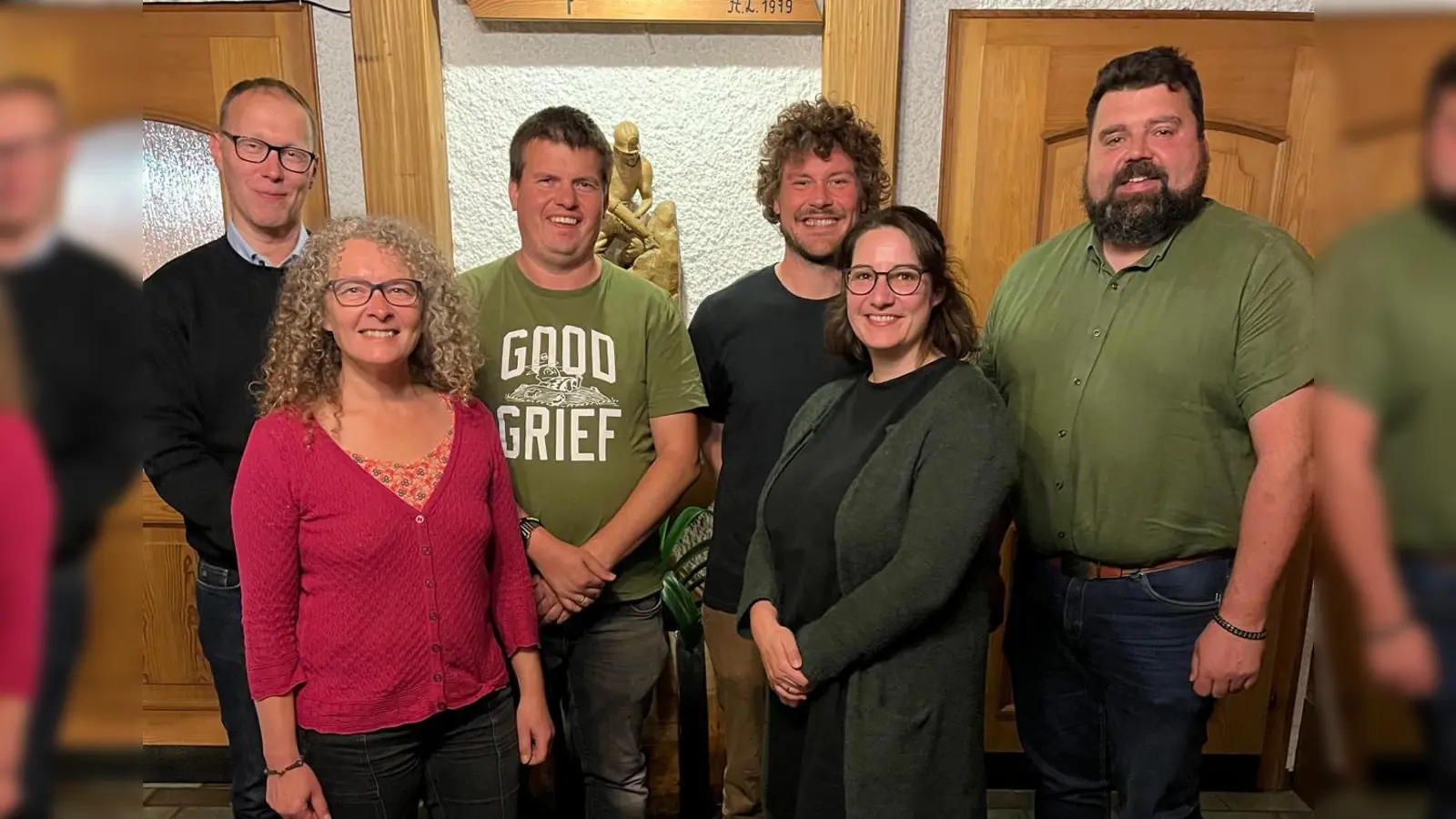 v.l. Pro Su-Ro Schatzmeister Michael Braun, Geschäftsführerin Yvonne Rösel, 2. stellvertretender Vorsitzender Andreas Schmidt, erster Vorsitzender Christof Ottmann, 1. stellvertretende Vorsitzende Daniela Meidenbauer, Bürgermeister Stefan Frank. (Bild: Yvonne Rösel)