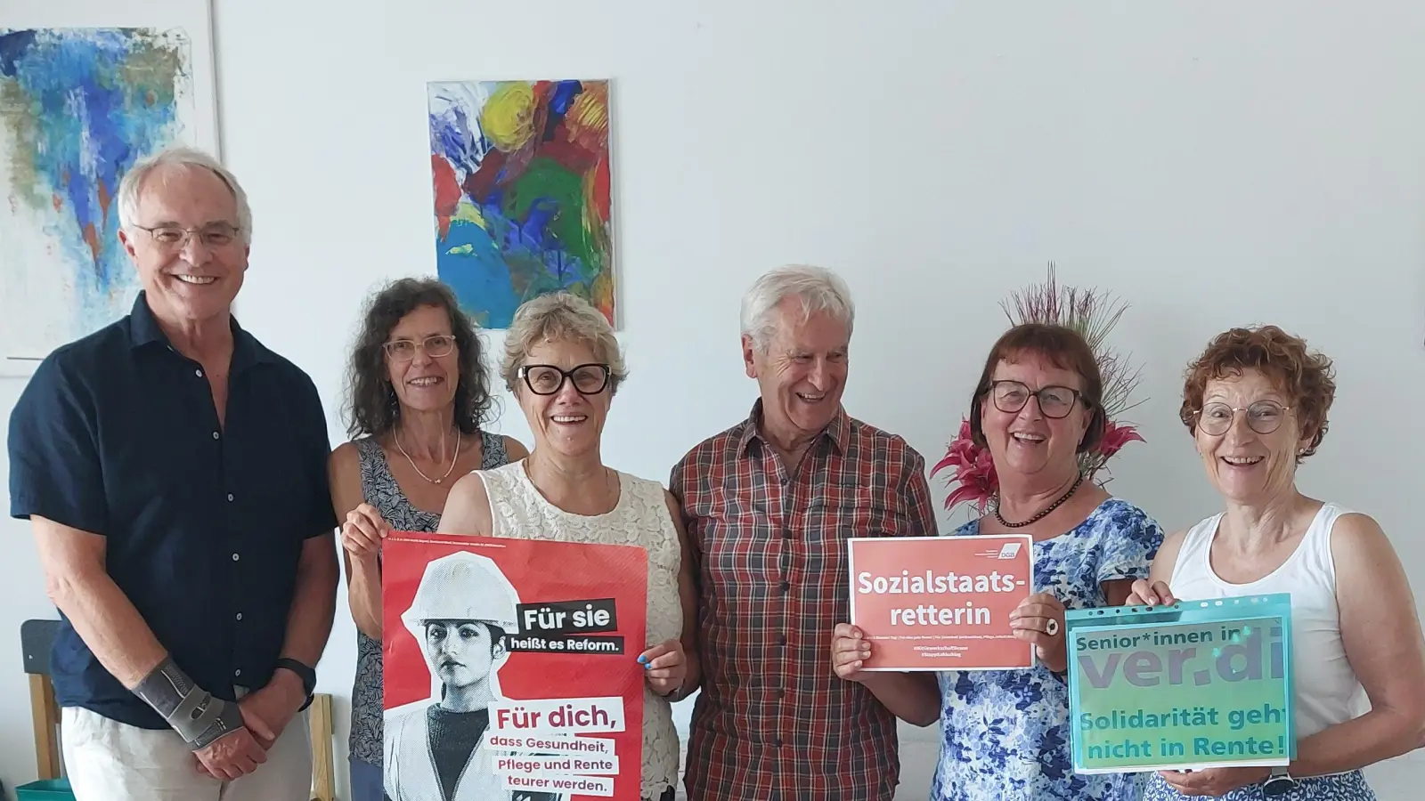 Seniorenvorstand Oberpfalz: v.l. Bruno Lehmeier stv. Vors., Carla Schröder, Andrea Luges, Manfred Haberzeth - Vorsitzender, Waltraud Haberkorn, Waltraud Rothballer. (Bild: Manfred Haberzeth)