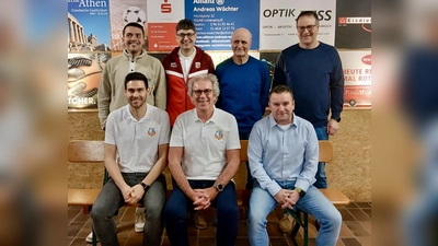 Die Vorstandschaft des Förderkreises der SpVgg Vohenstrauß. (Bild: Alfons Raab)