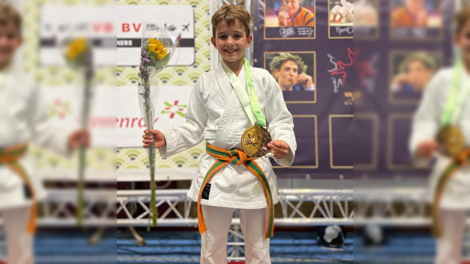 Lukas Wittmann mit seiner Goldmedaille. (Bild: Caroline Wittmann)