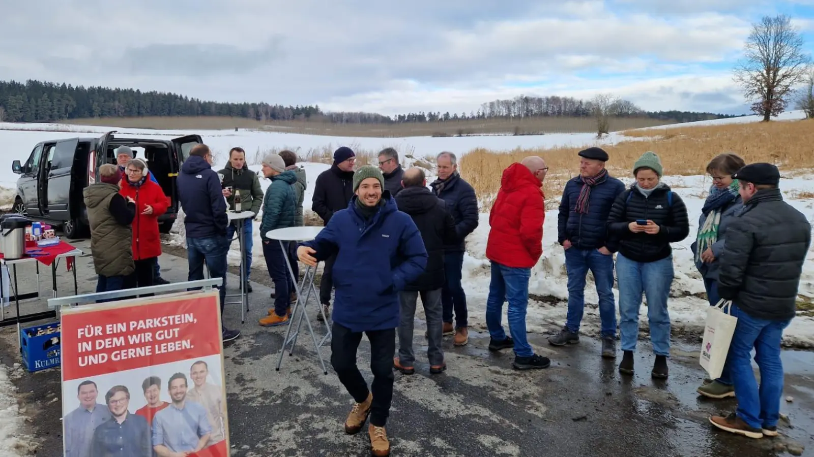 Die SPD Parkstein im Gespräch mit Interessierten. (Bild: Christoph Witt)