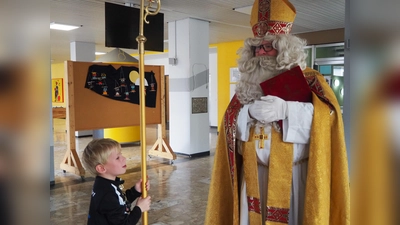 Ein Gedicht für Bischof Nikolaus. (Bild: Sabine Graser)