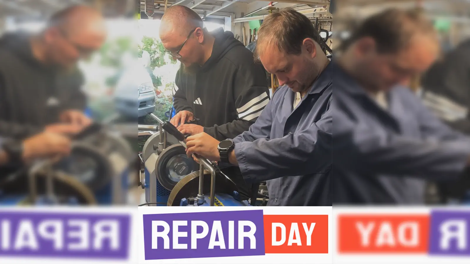 von links: Philip Dietrich und Peter Steger optimieren ihre Schleifwerkzeuge für den Welt Repair Tag in Weiden. (Bild: Otto Steger)
