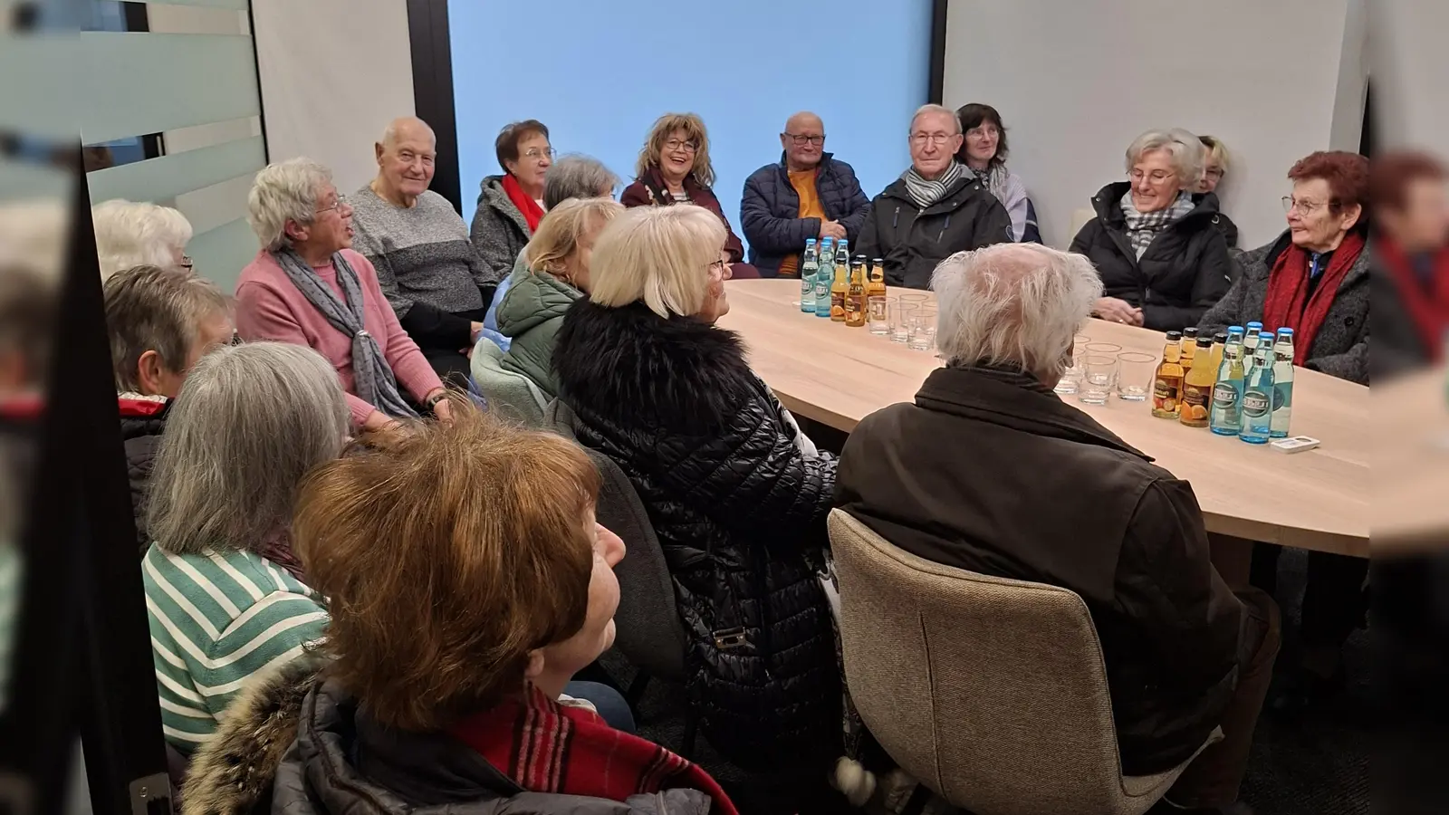 Die „Aktuelle Stunde” im Dörflaser Rathaus. (Bild: Sabina Kertsch)