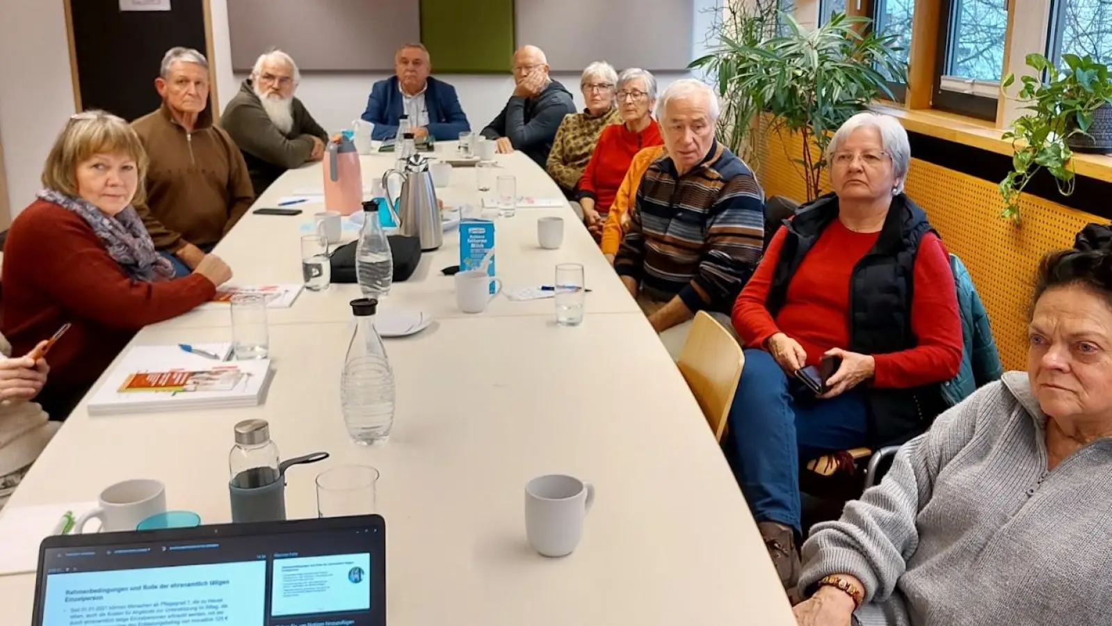 Teilnehmer an der Schulung von der Fachstelle für Demenz und Pflege Oberpfalz. (Bild: Gerhard Müller)