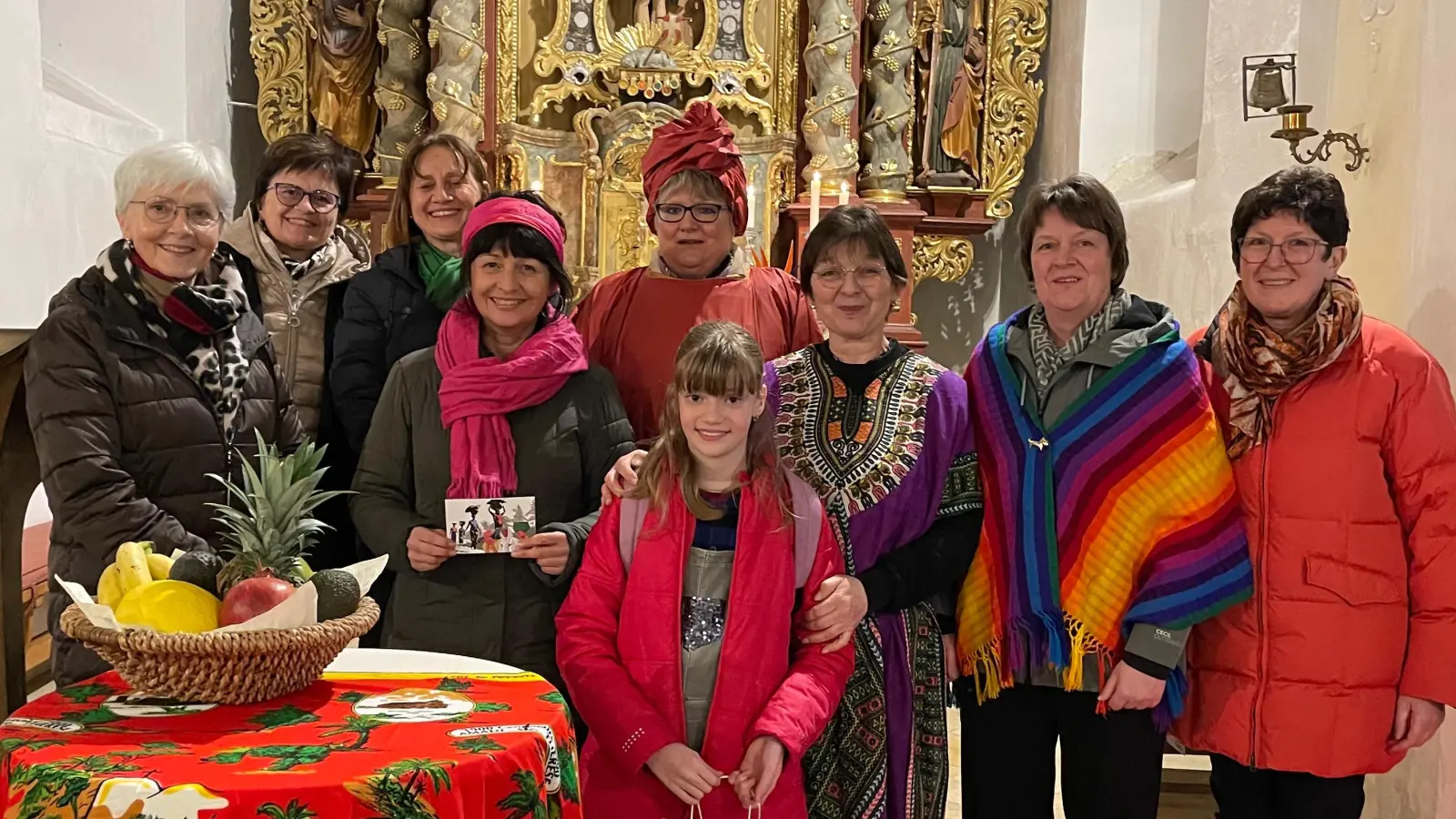 Gottedienstteam von links: Marianne Hübner, Maria Seitz, Martina Diepold, Gabriele Scherl, Christine Walberer, Luise Rupprecht, Gabi Beer, Sieglinde Kroher, Elisabeth Nickl (Bild: Jasmin Kroher)