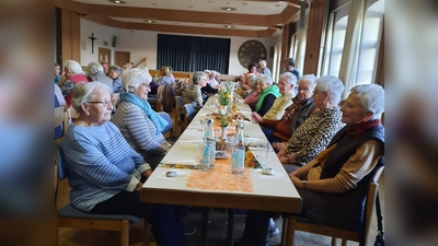 Schön war's wieder beim Seniorennachmittag in Pressath. (Bild: Martina Mielke)