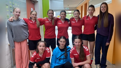 Das Fußball II-Team der HCA-Mädchen. (Bild: Annika Ceesay)