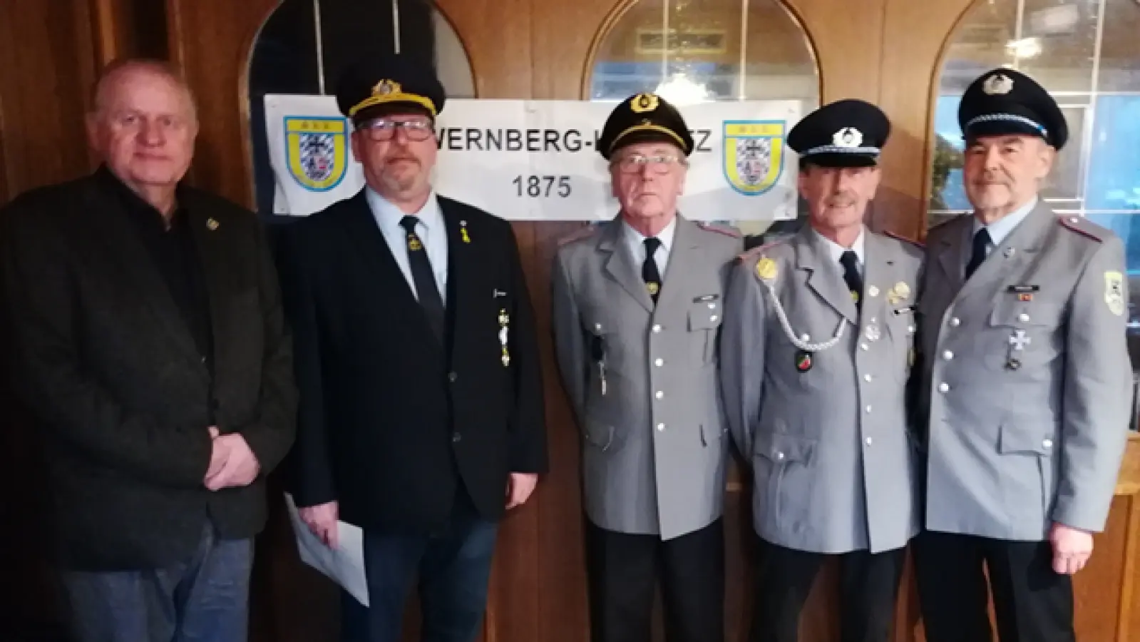 3. Bgm. Dieter Rosenberg , StvKrsVors. Andree Pöppich, 1. Vorsitzender Willibald Eimer , 2. Vorsitzender<br> Thomas Mergans , 3. Vorsitzender Reinhold Müller. (Bild: Reinhold Müller)