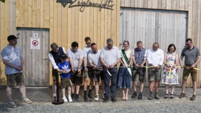 Brauhauseinweihung mit Sommerfest im Zeiglhaus Parkstein (Bild: Andreas Bösl)