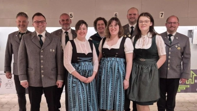 Vorstandschaft Fortuna Schönhaid. (Bild: Helena Lindner)