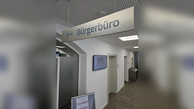 Das Bürgerbüro ist am Tag nach der Kommunalwahl geschlossen.  (Bild: Carolin Böckl Verwaltungsgem. Kemnath)