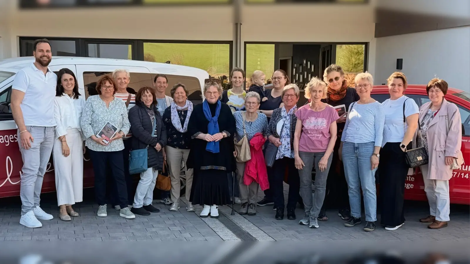 Mitglieder des Katholischen Frauenbundes zu Besuch in Waldthurn  (Bild: Regina Bäumler)