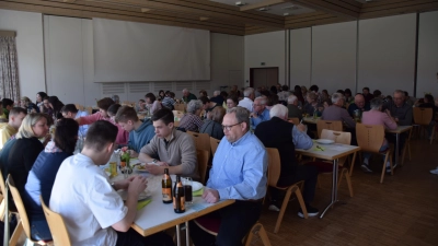 Solidaritätsessen der Pfarrgemeinde Schnaittenbach  (Bild: Franziska Reiß)