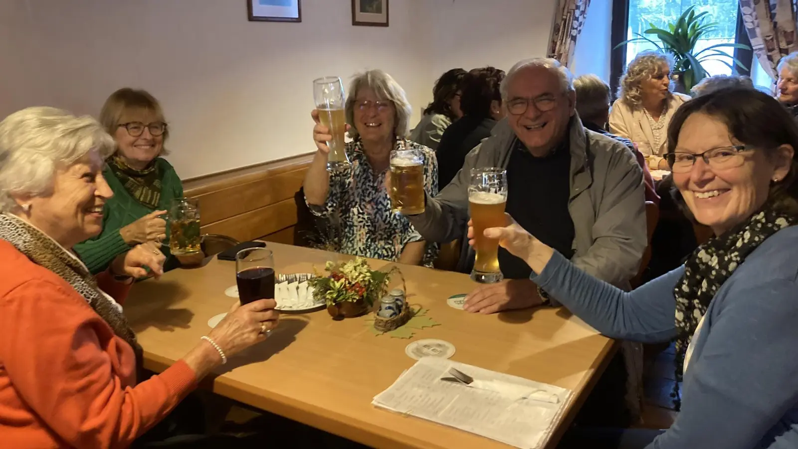 Ein voller Erfolg war die Kirwa-Feier des Kath. Frauenbundes St. Konrad in der Hösl-Bräu-Schänke in Rothenstadt. (Bild: Gaby Narozny)