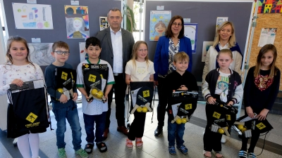 Voller Stolz waren die Gewinner über ihre Preise.  (Bild: Fred Lehner )