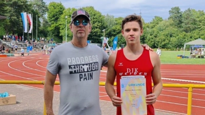 Trainer Curtis Ripy mit Dennis Hopp (Bild: Harald Biersack)