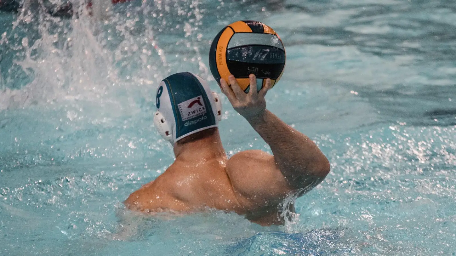 Robert Reichert beim Wurf (Bild: Christina Rathgeber)