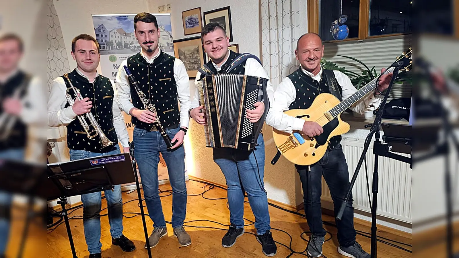 Mit vier Mann trat das„Krainer Quartett Merlin“ auf. (Bild: Anita Wiendl)