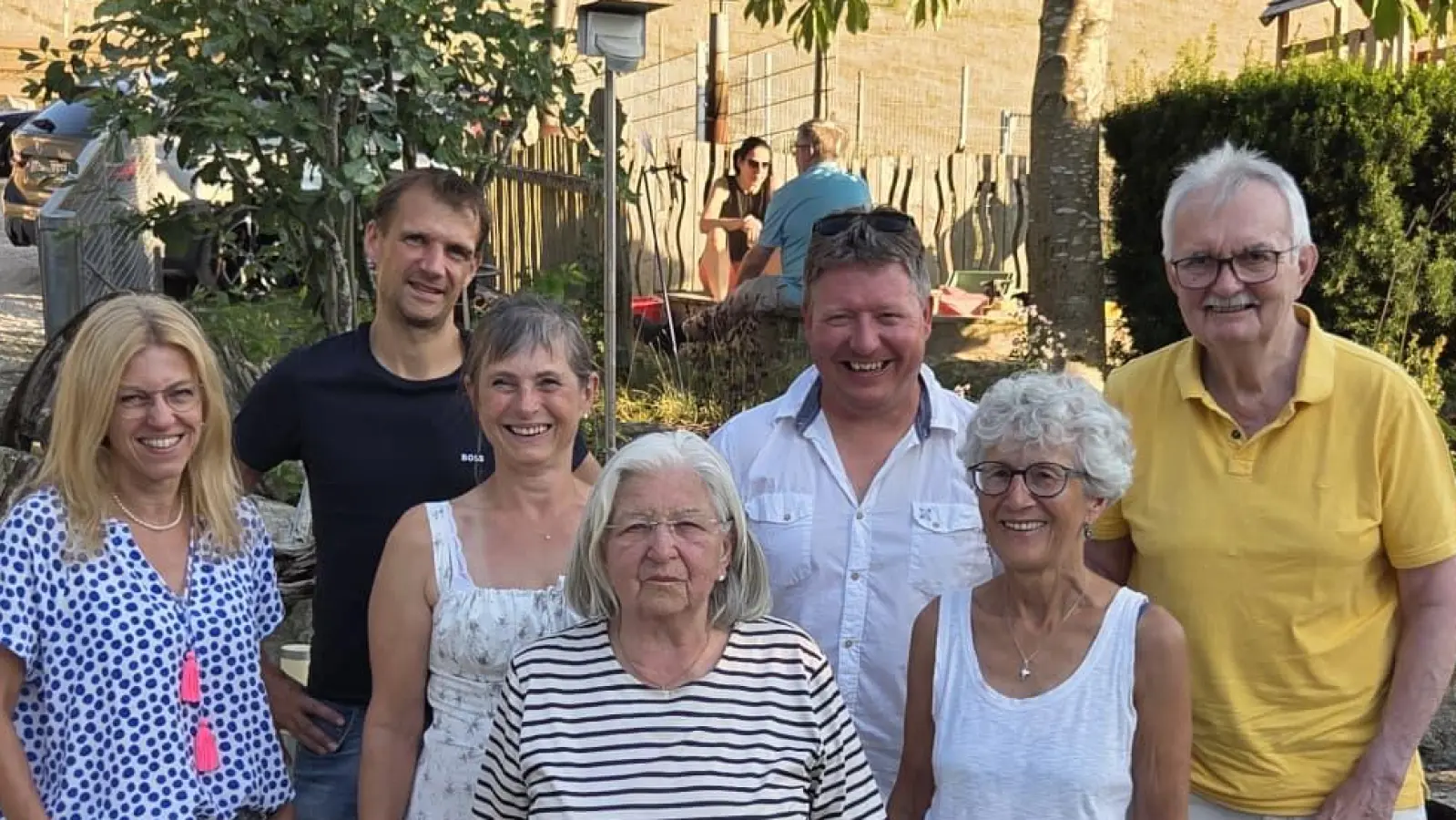 Die geehrten Mitglieder der Skivereinigung Amberg, v.l.n.r.: Eveline Süß, Michael Lang, Annett Schneider, Dietgard Spörl, Heiko Schneider, Angelika Hammer, Franz-Josef Aufschläger. (Bild: Stephanie Jeske-Lang)