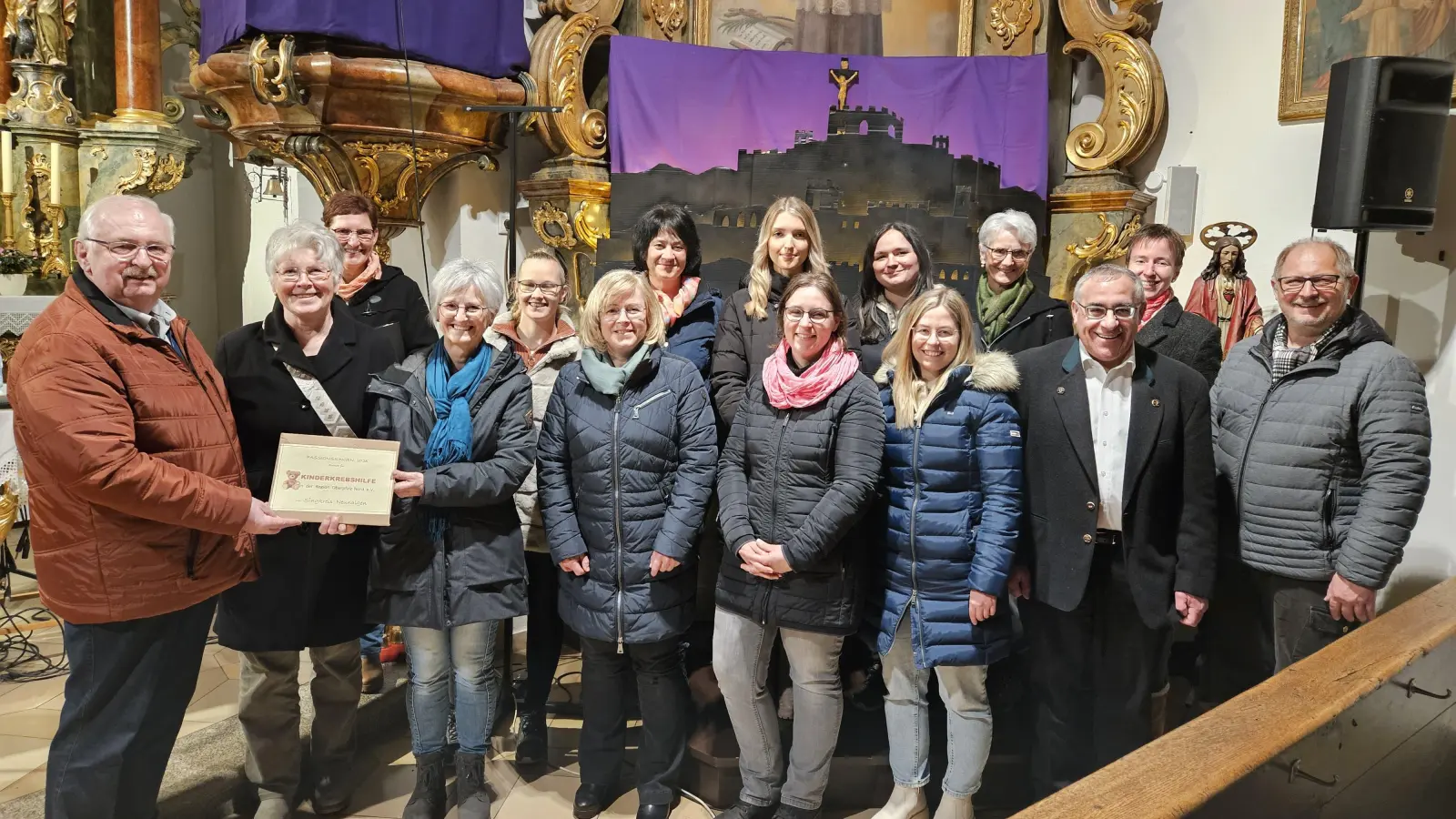 Spendenübergabe an die Kinderkrebshilfe Region Oberpfalz Nord e.V. (Bild: Elena Ott)