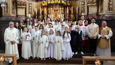 Kommunionkinder Hahnbach 2026 (Bild: Sebastian Söhnlein)