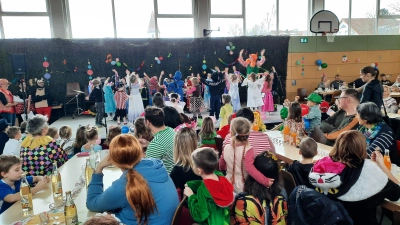 Eine gelungene Kombination: Faschingskonzert des Nachwuchses mit anschließendem Kinderfasching. (Bild: Gerhard Doerfler)