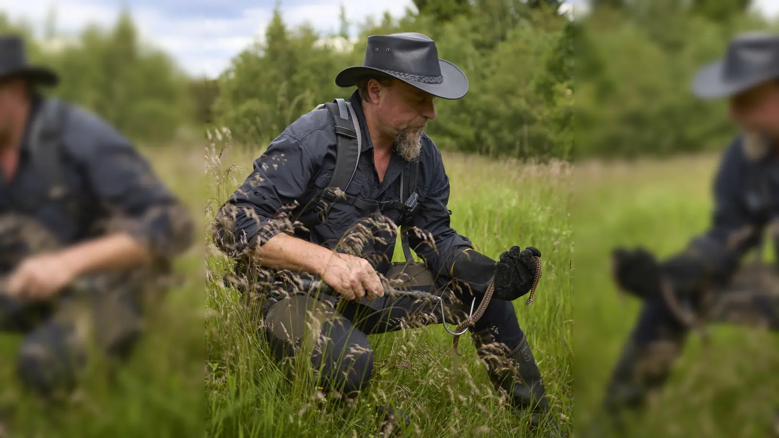 Paul Hien mit einer Kreuzotter (Bild:  Paul Hien)