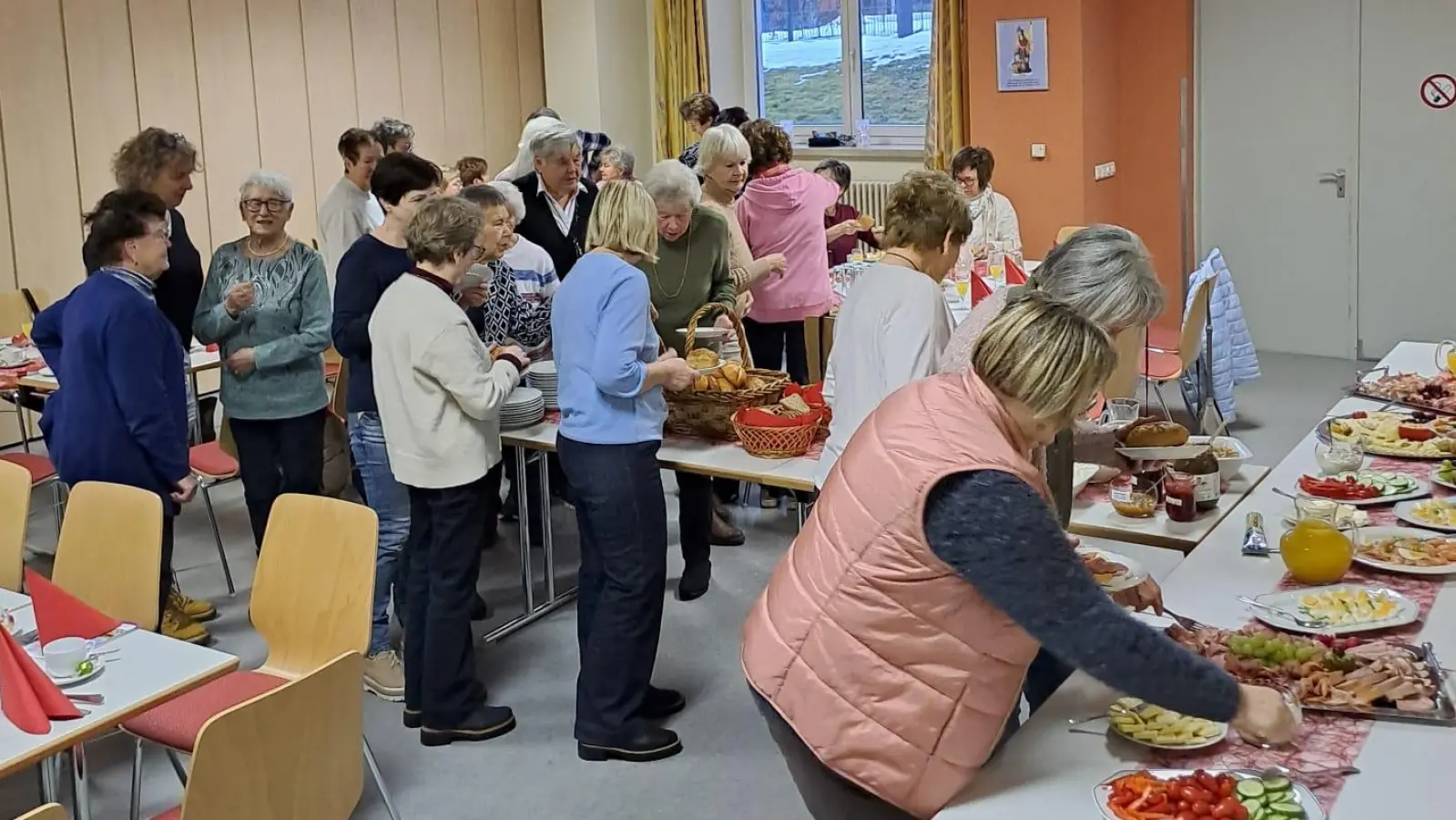 Frühstücksbüfett Frauenbund Schirmitz. (Bild: Sabine Bäumler)