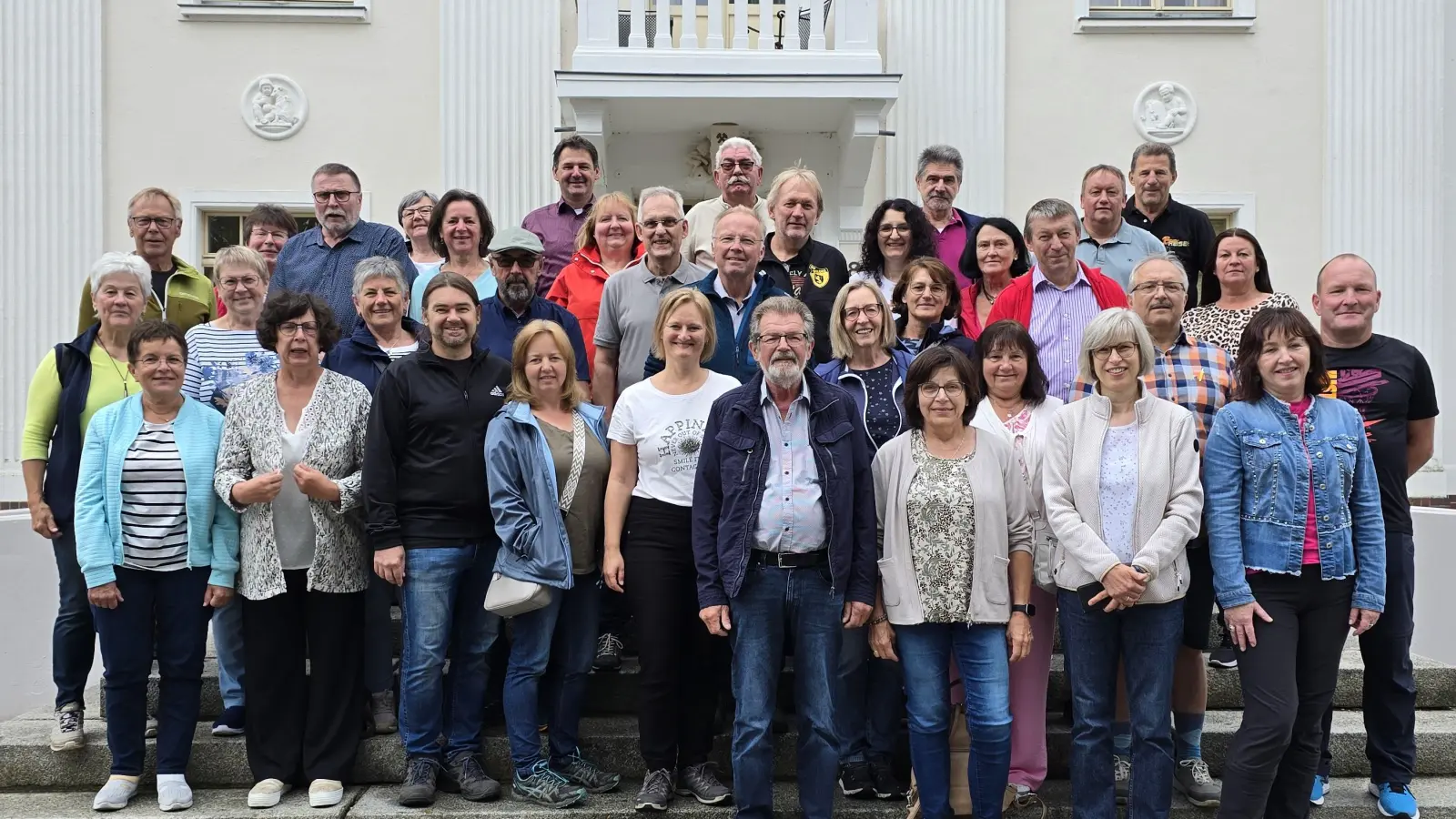 Die Urlaubsgruppe des SV Waldau am Großräschener See (Bild: Hans-Werner Anzer)