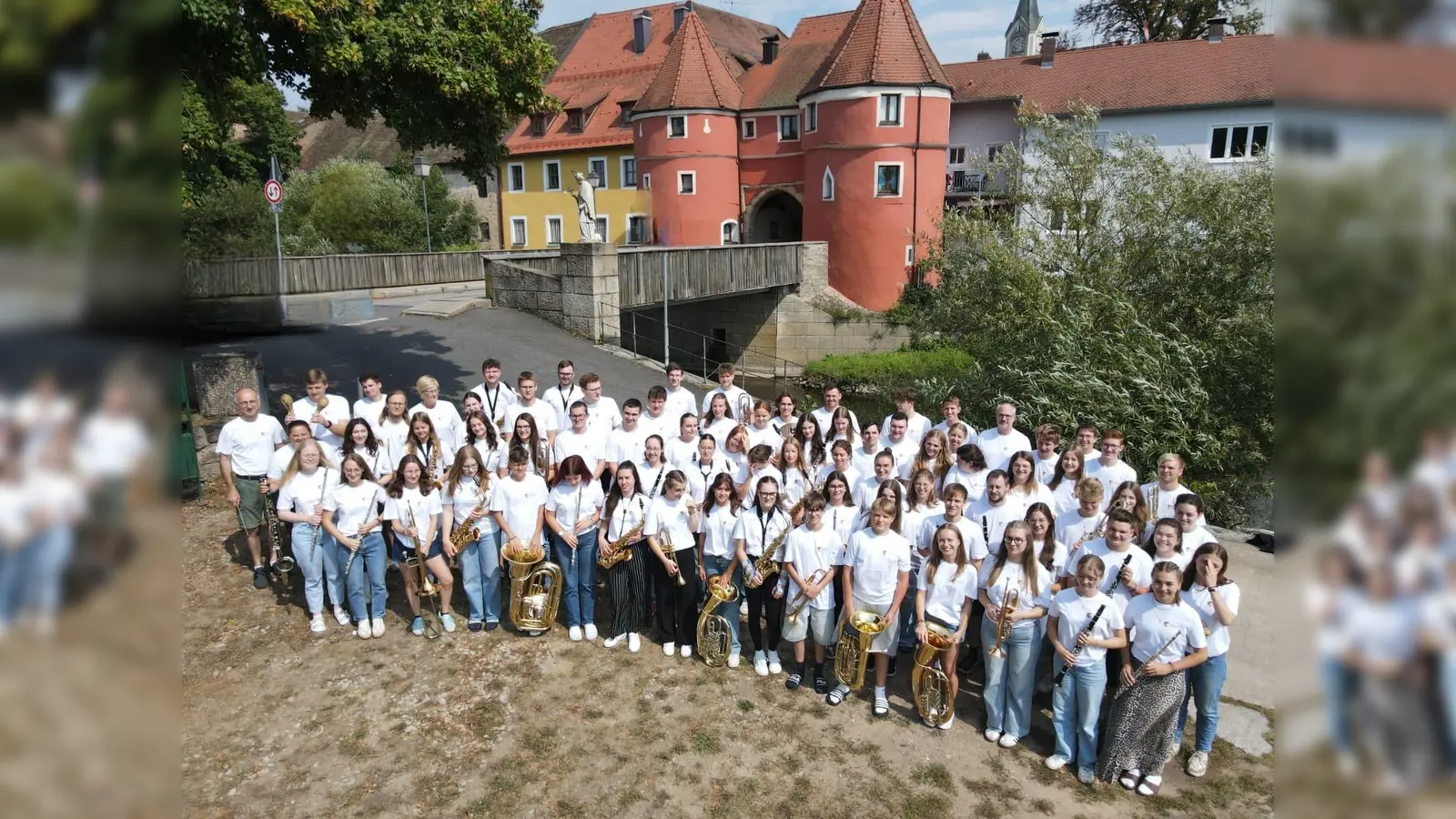 Gruppenfoto des Bezirksjugendorchester Oberpfalz. (Bild: Cornelia Roider)