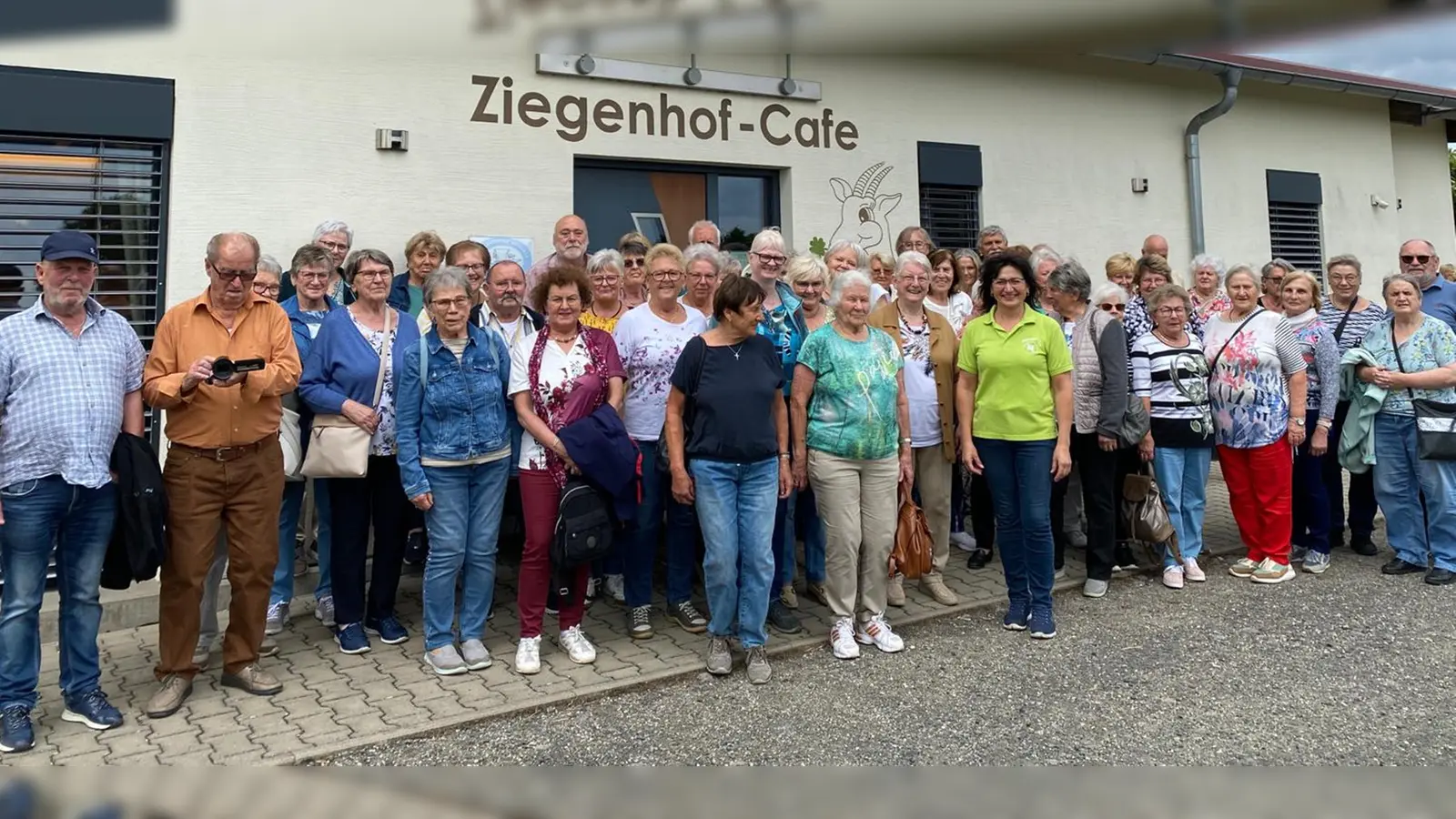 Mit vielen Eindrücken und heiterer Stimmung rollte der Bus am Abend zurück nach Weiden. Noch lange wird man von diesem erlebnisreichen Tag sprechen, der Kultur, Natur und Gemeinschaft auf so gelungene Weise vereinte. (Bild: Hubert Kuchenreuther)