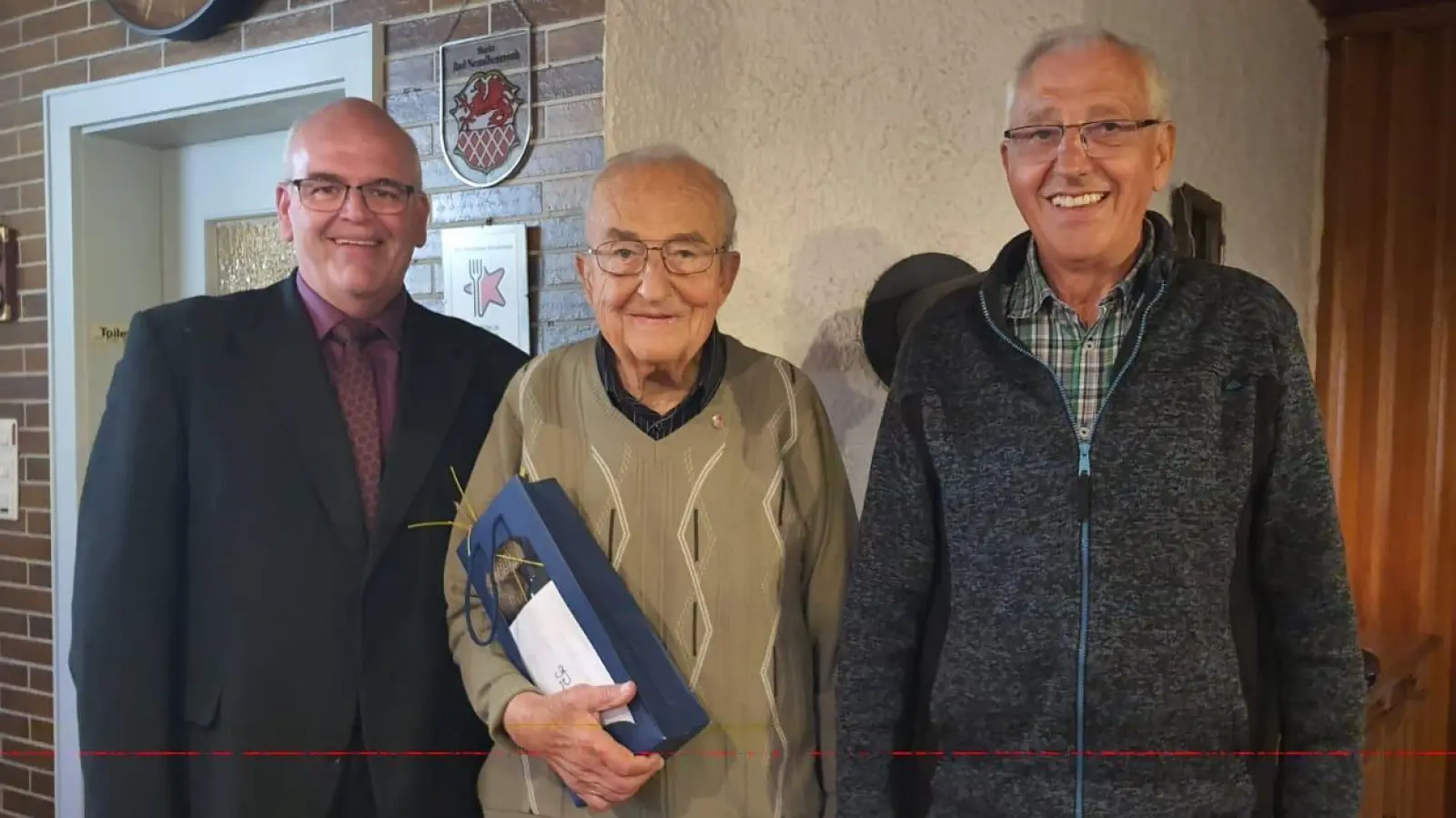 Ehrung: Klaus Meyer, Max Schmaus, Gerhard Schmaus. (Bild: Klaus Meyer)