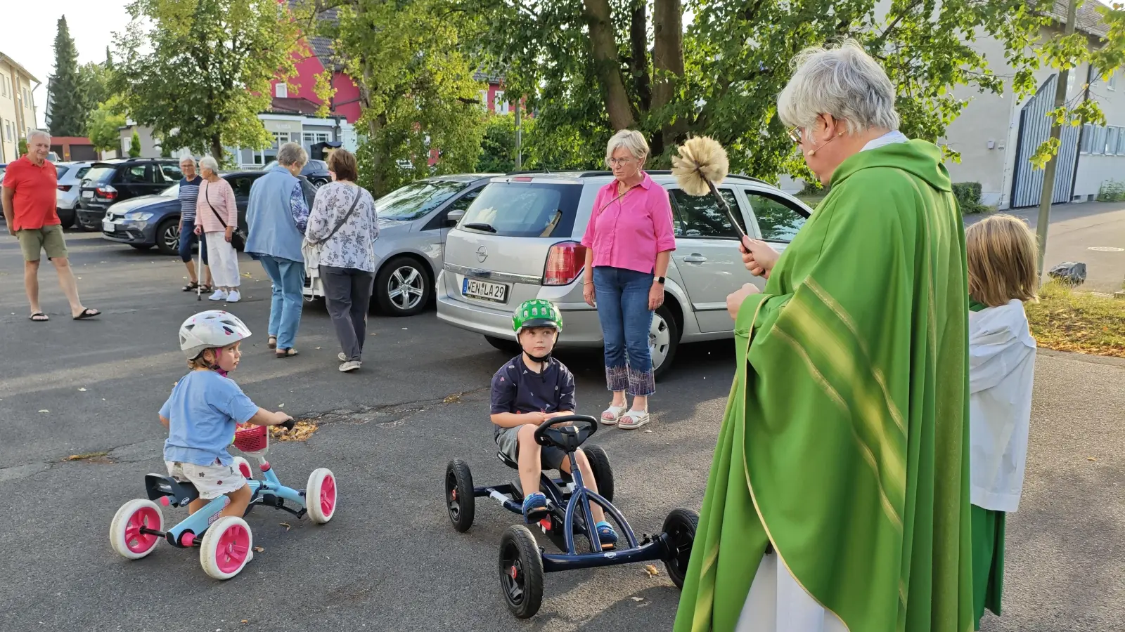Fahrzeugsegnung. (Bild: Maria Bitterer)