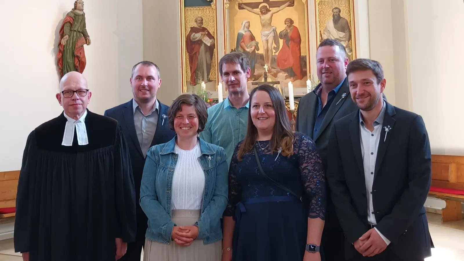 Pfarrer Thomas Schertel, Matthias Franz, Valerie Linhard-Kölbel, Johannes Maderer, Stephanie Meiler, Rainer Kölbel, Thomas Zeltner. (Bild: Gerda Stollner)