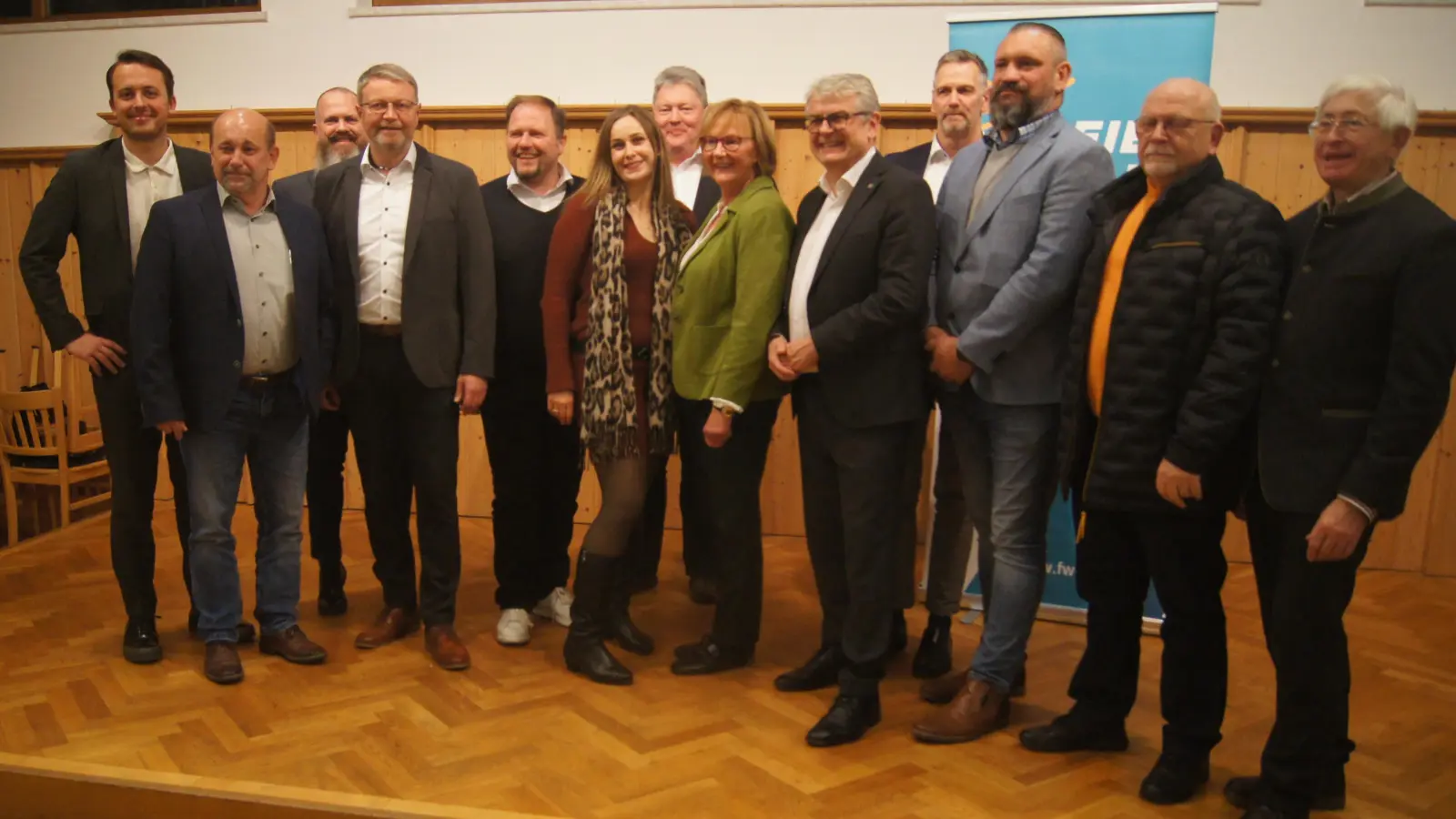 Festgäste bei der Jubiläumsfeier 40 Jahre FREIE WÄHLER Kreisverband Neustadt a. d. Waldnaab (Bild: Michael Bäumler)