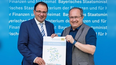 Übergabe Siegel Gigabit-Region. (Bild: Florian Graser )