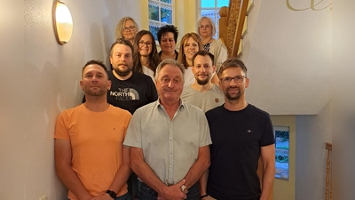 Neuwahlen standen beim Verein „Kopf hoch” Konnersreuth an. Im Bild (obere Reihe von links) Doris Plaß, Sonja Zimmermann, Heidrun Andritzky (2. Reihe von oben von links) Julia Wörner, Sabrina Wenisch (2. Reihe von unten von links) Frank Walenta, Tobias Lauterbach (untere Reihe von links) Andreas Heinritz, Edgar Wenisch, Wolfgang Pötzl (Bild: Wolfgang Pötzl)