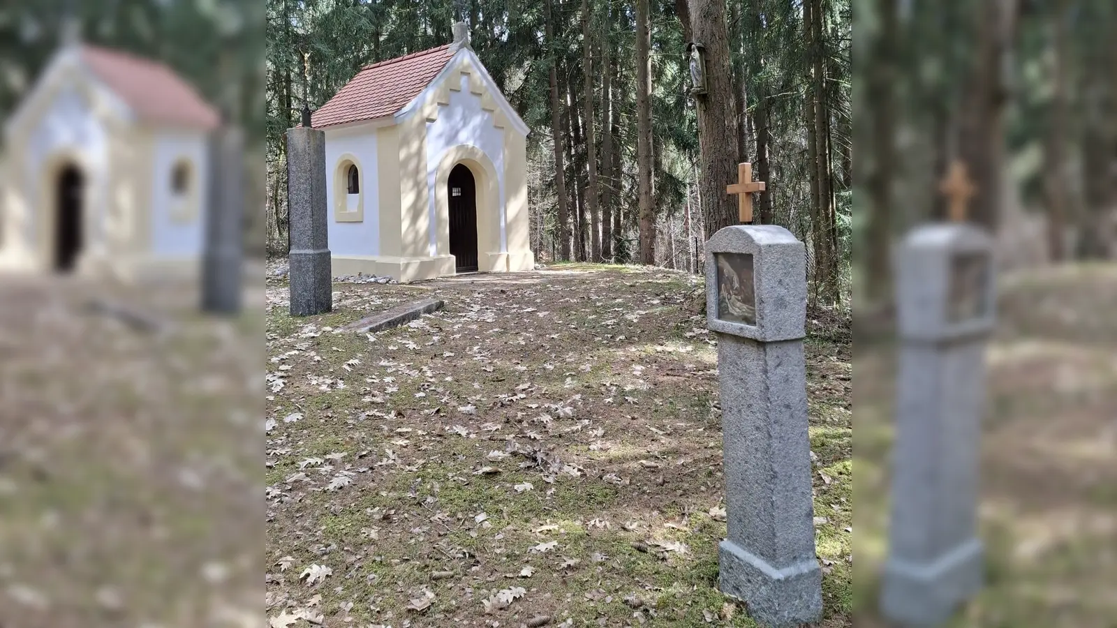 Der renovierte Kalvarienberg in Neusath. (Bild: Albert Zitzmann )