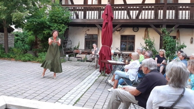 Andrea Gonze im Hirtenmuseum Hersbruck (Bild: Ingrid M. Pflaum)