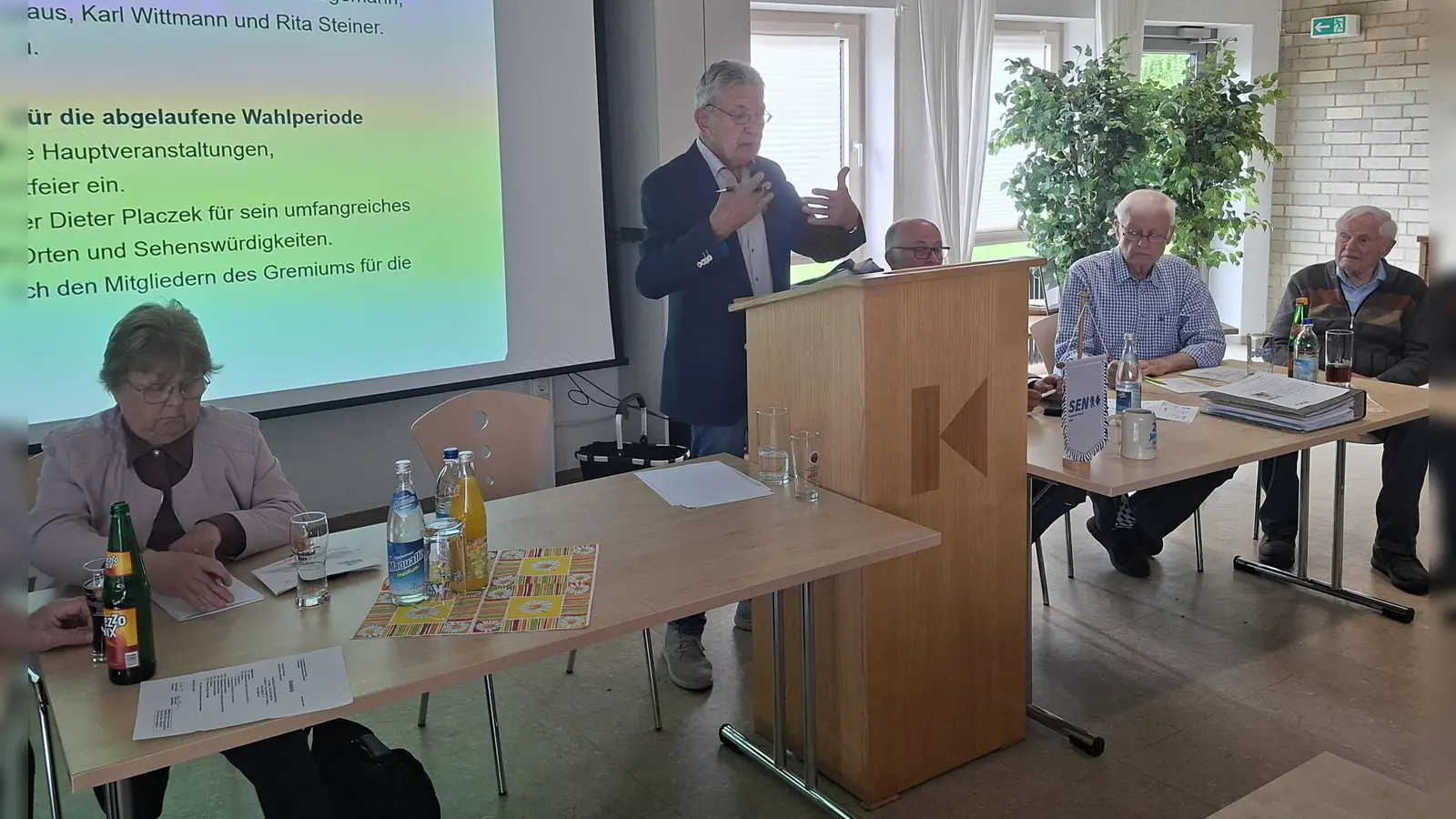 Vorsitzender Herbert Rudolph blickte in der SEN-Kreishauptversammlung auf ein erfolgreiches Jahr zurück.  (Bild: Martin Staffe)