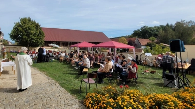 Festgottesdienst auf dem Evang. Gemeindefest Poppenricht. (Bild: Nina Müller)