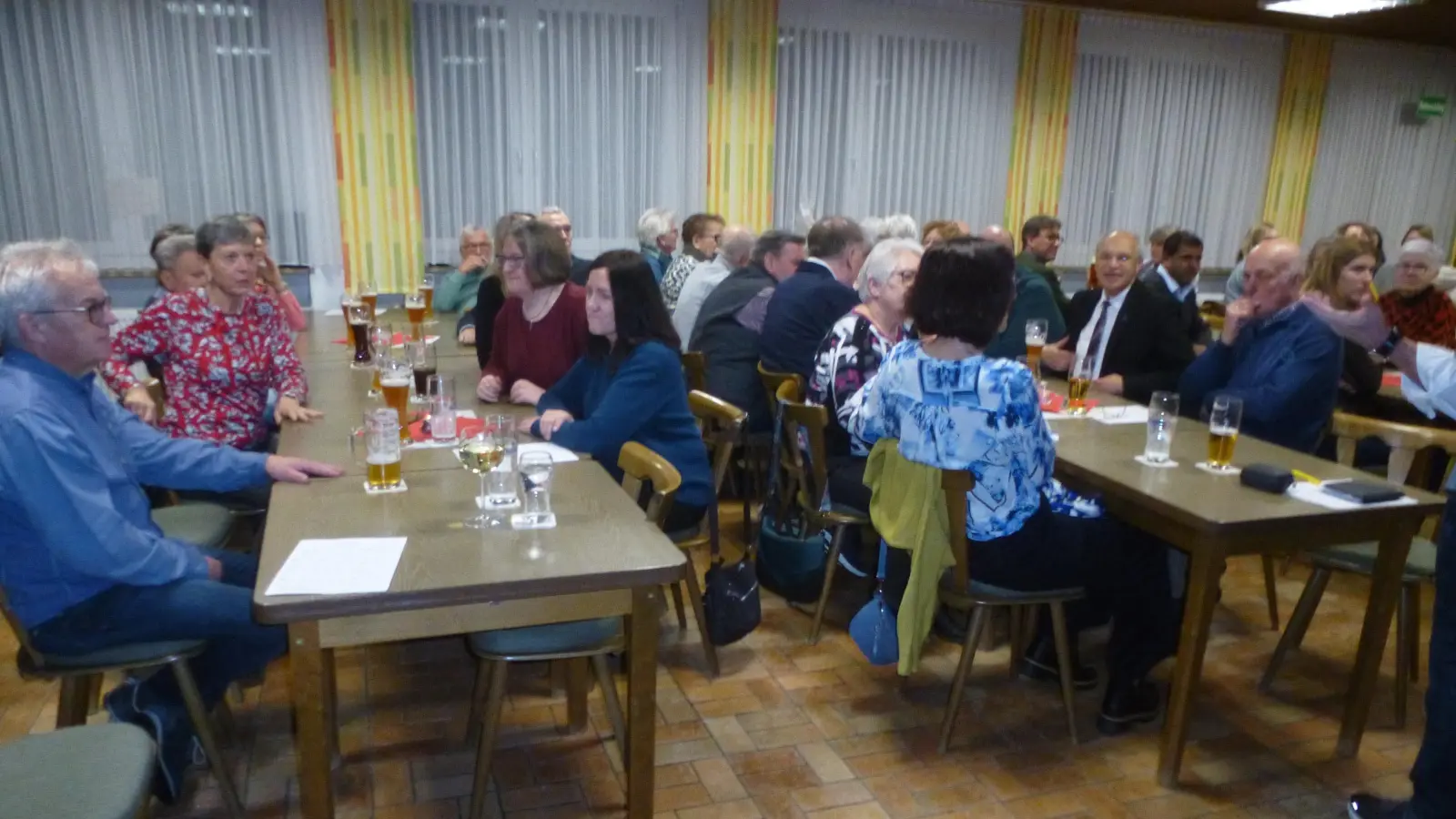 Das Engagement von rund 60 aktiven Mitarbeiter*innen in der Pfarrei wurde beim gemütlichen Beisammensein im Schützenheim der SSG belohnt. (Bild: Siegfried Bock)