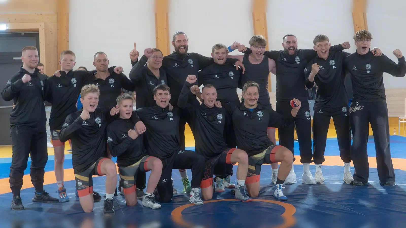 RCB-Team.  (Bild: Leon Klausig)