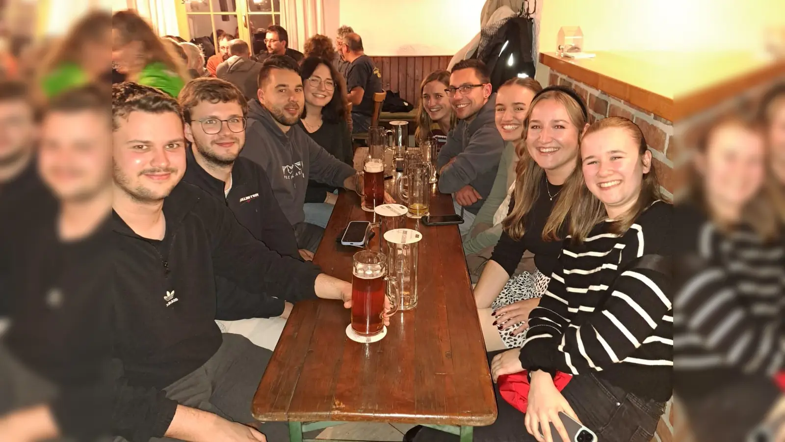 Herbstfest der DJK Neuhaus  (Bild: Denise Heimerl)