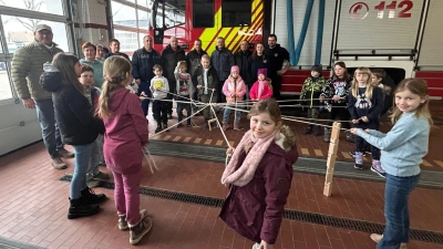 Der stolze Feuerwehrnachwuchs der Feuerwehr Kaltenbrunn  (Bild: Andreas Solter)