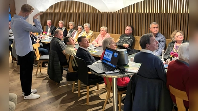 Vortrag vor der CSU Seniorenunion. (Bild: Hans Forster )